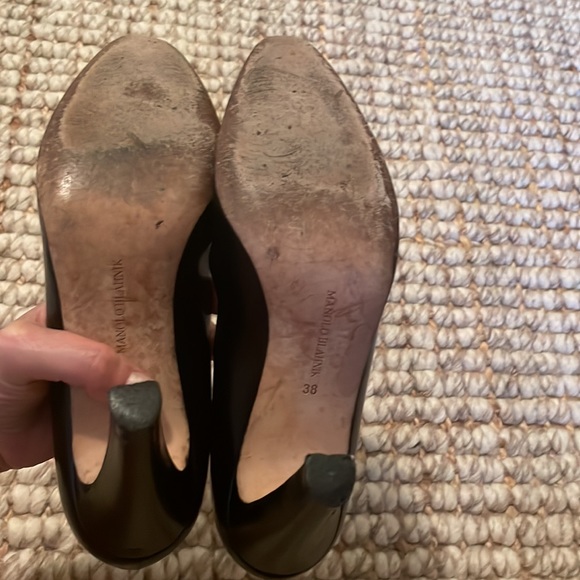 Manolo Blahnik black leather pumps- very good condition - size 38 - Picture 4 of 7